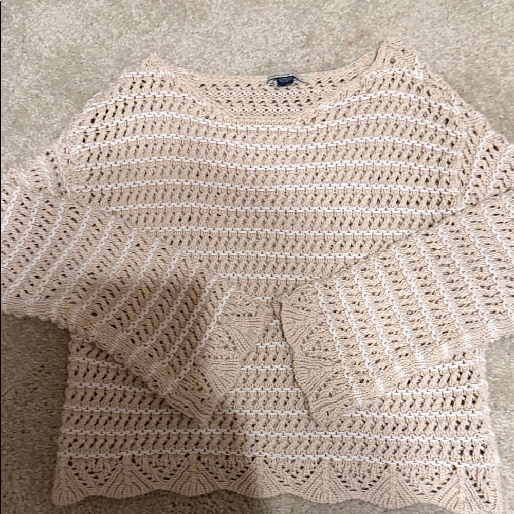 American Eagle Outfitters Cream Knit Sweater